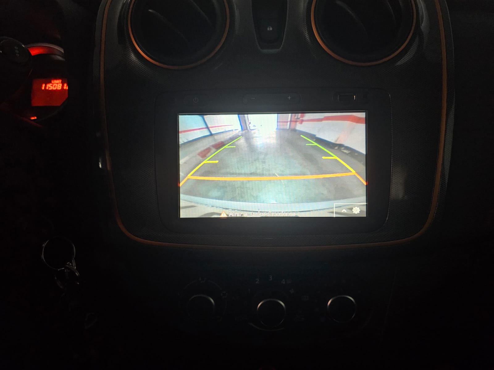 Miniatura 3 de DACIA SANDERO