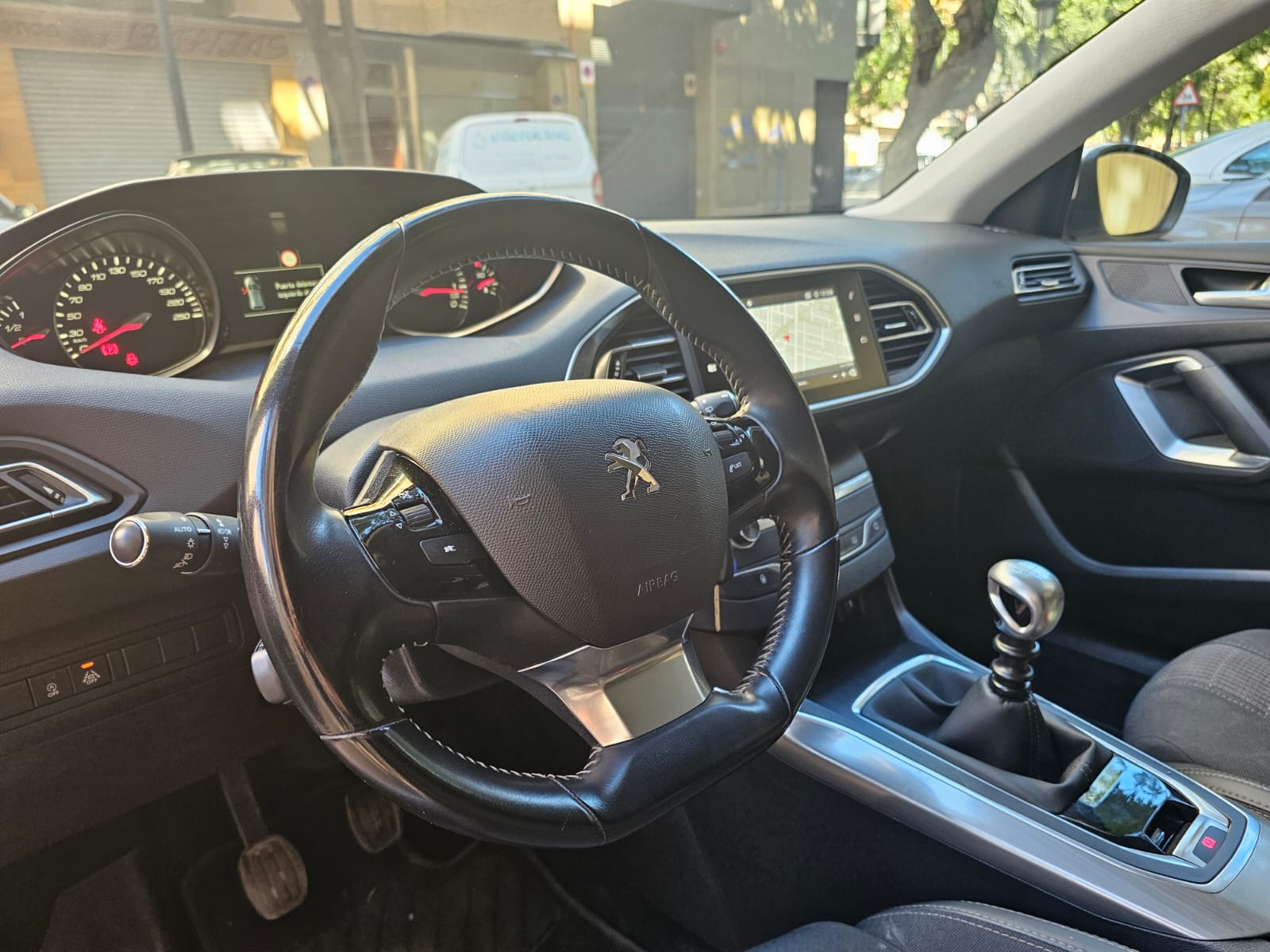 Miniatura 4 de PEUGEOT 308