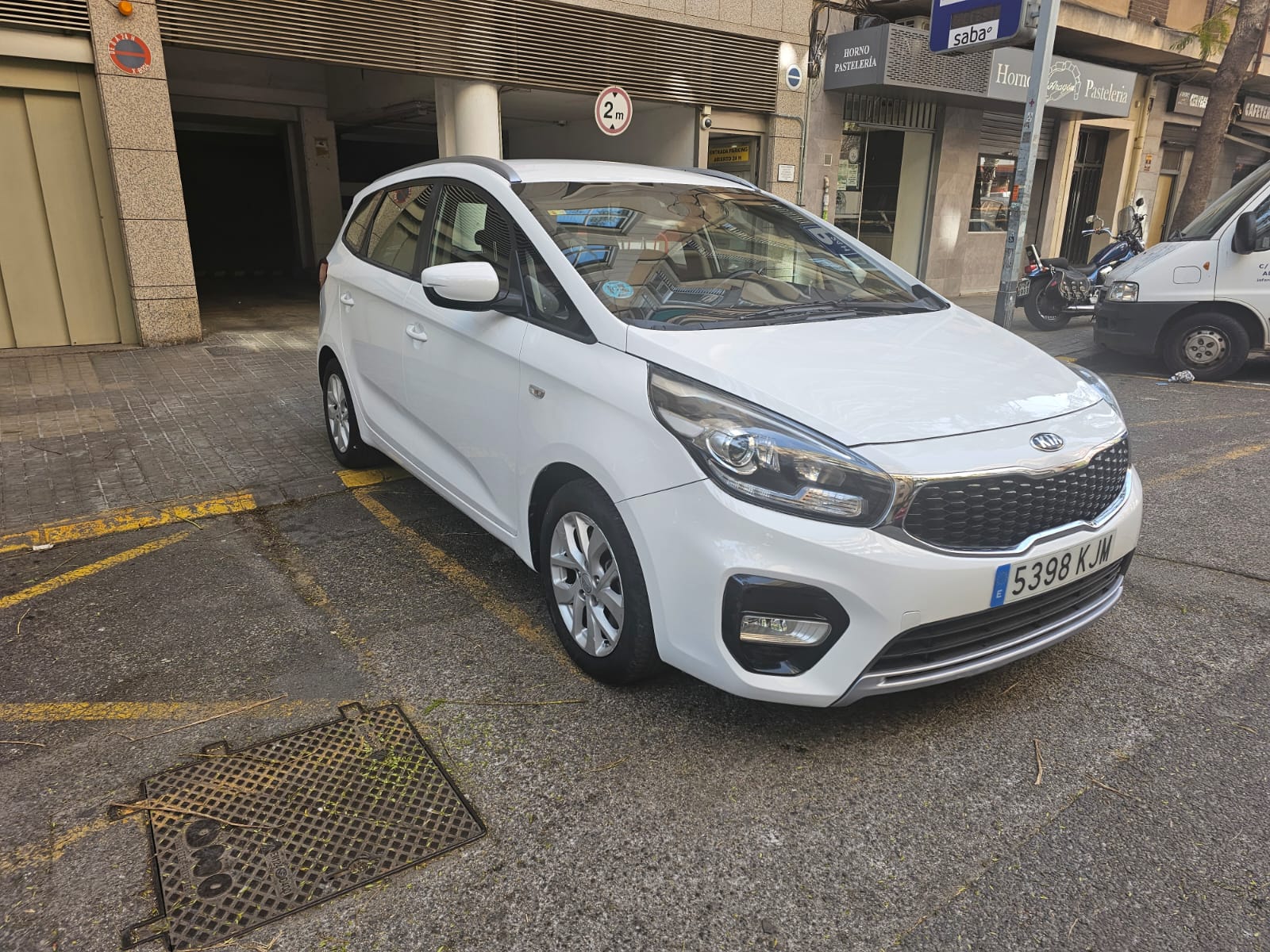 Miniatura 8 de KIA CARENS