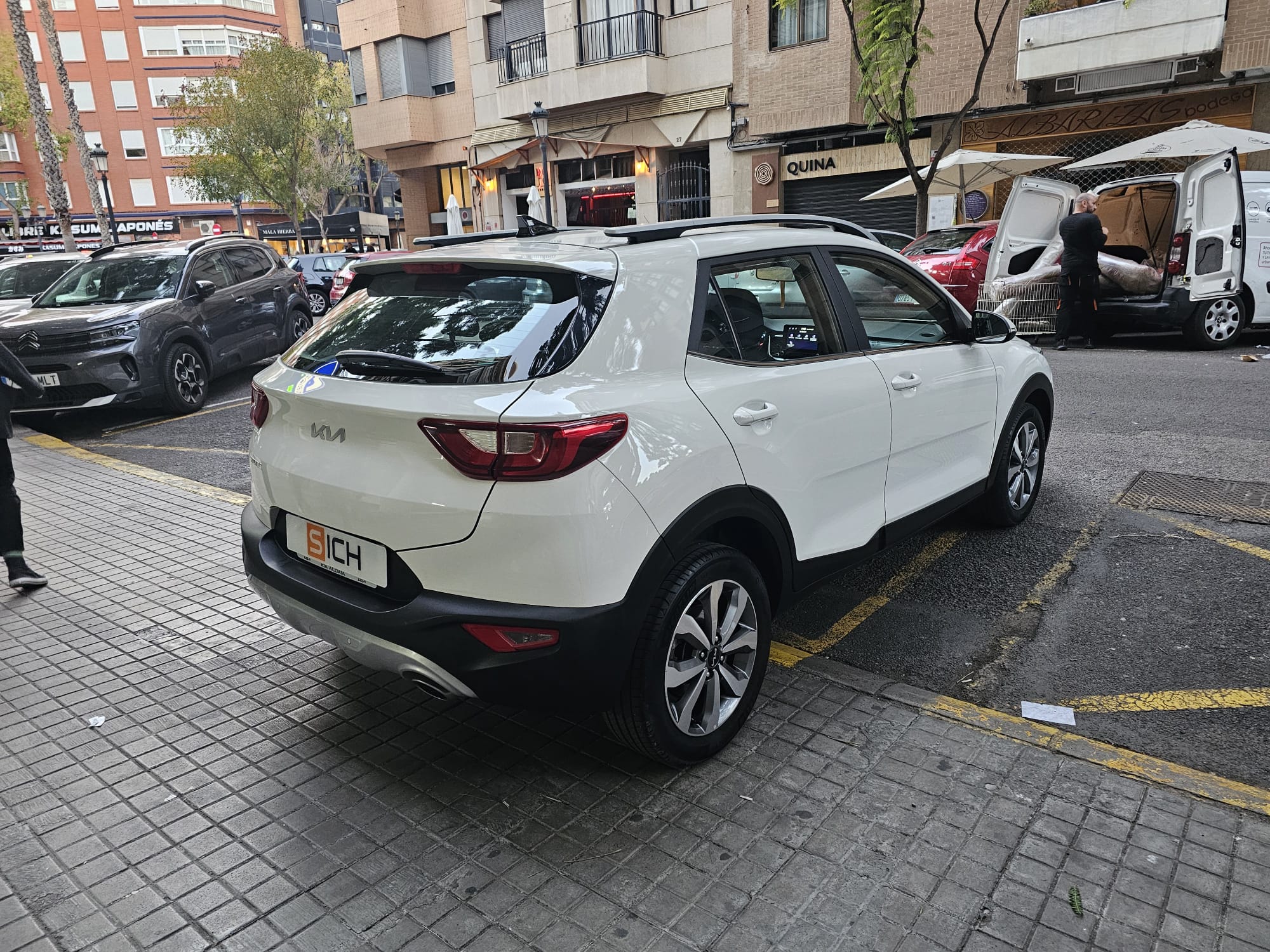Miniatura 5 de KIA STONIC