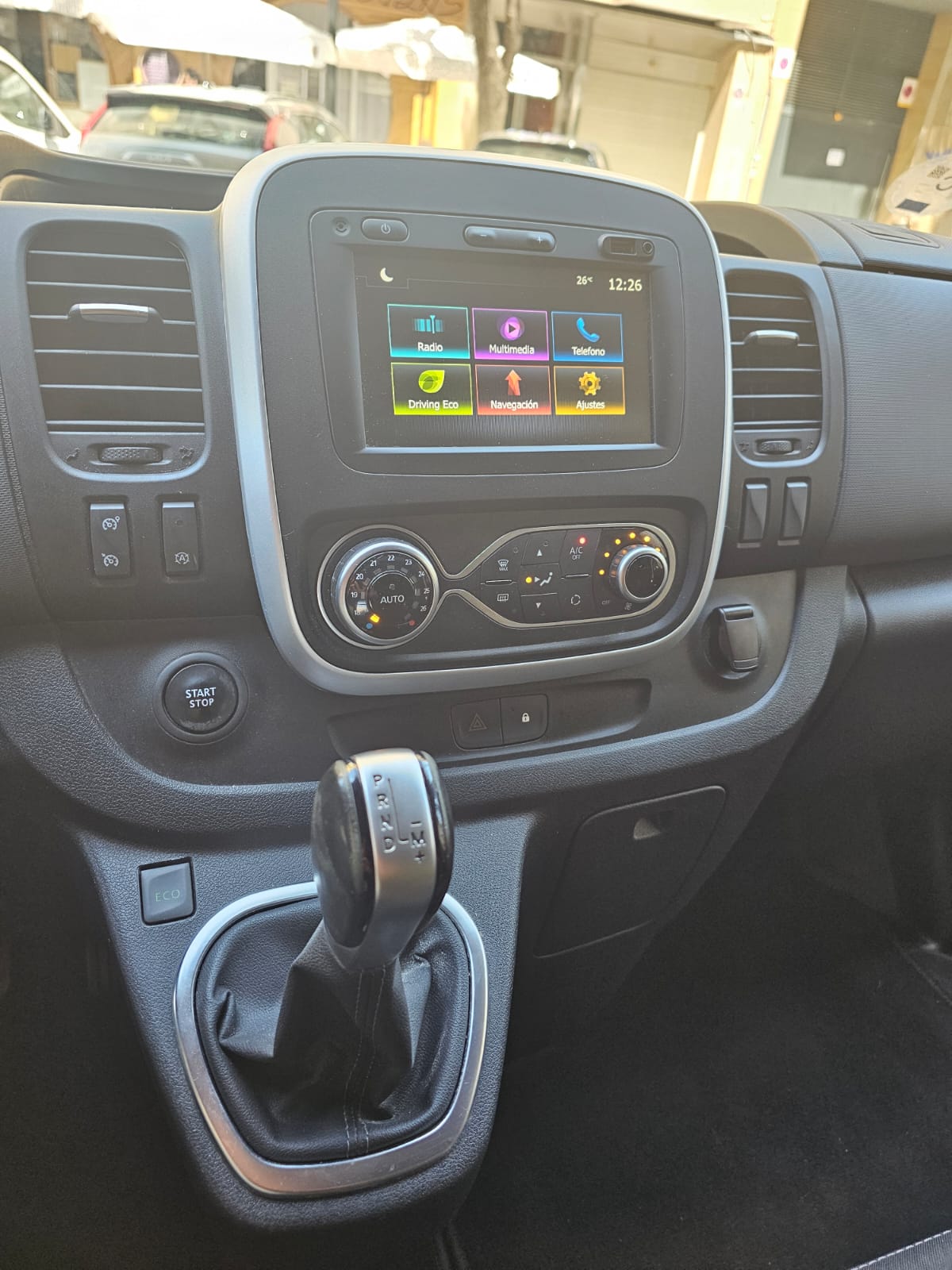 Miniatura 8 de NISSAN NV300